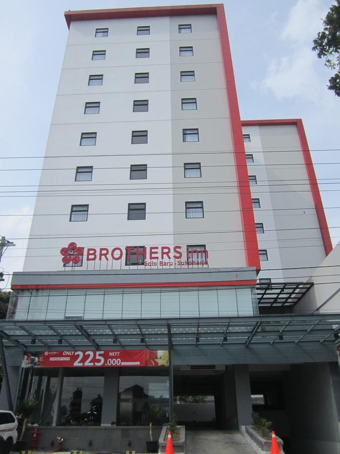 Brothers Inn Sukoharjo Exterior foto